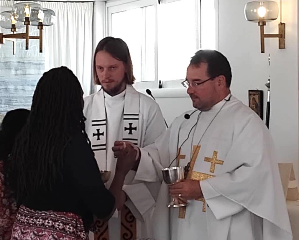 Read more about the article Bishop Sean visits Christ Church Ayia Napa