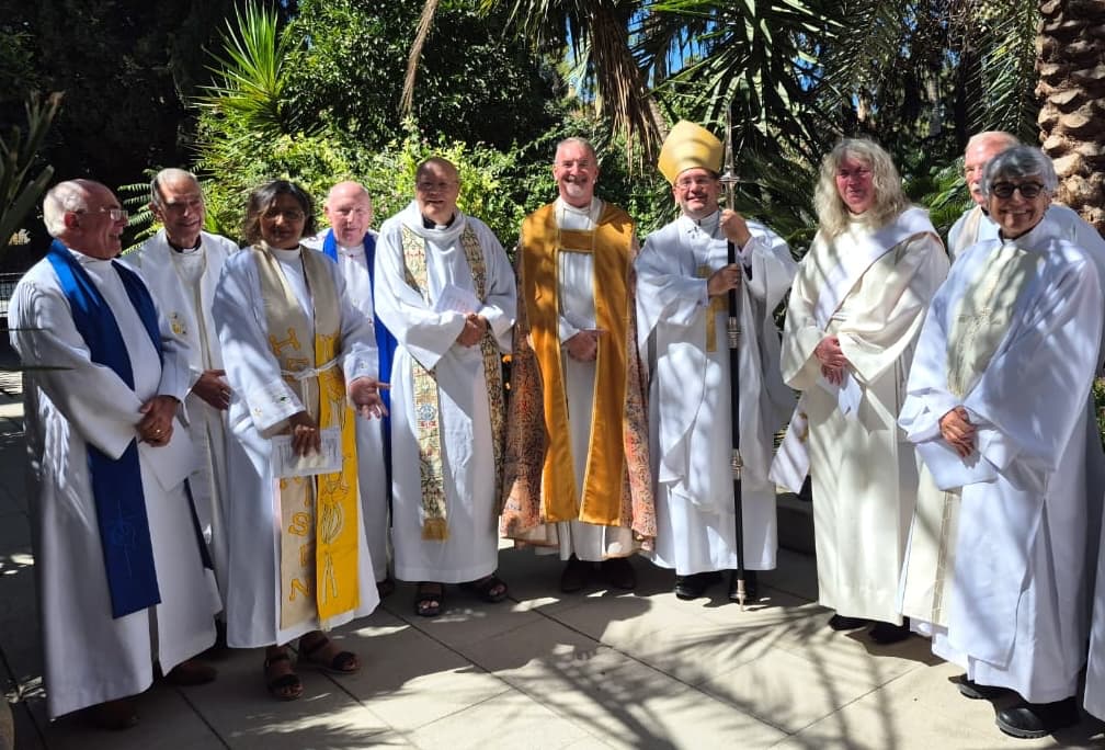 Read more about the article Revd Lesley ordained to Distinctive Diaconate