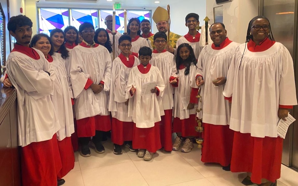 You are currently viewing Joyful Eucharist at St Martin Sharjah