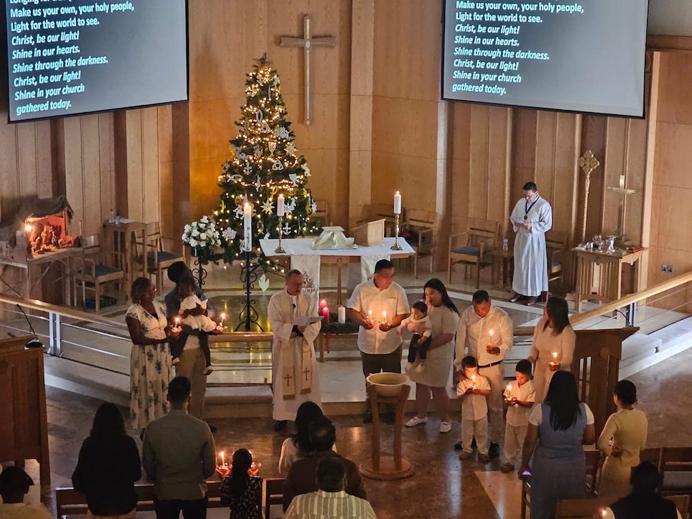 Read more about the article Baptisms on Sunday of rejoicing in Abu Dhabi