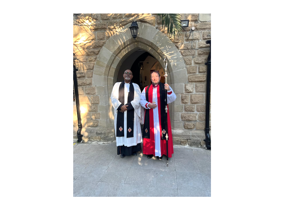 You are currently viewing Dean Walter installed at St Paul’s