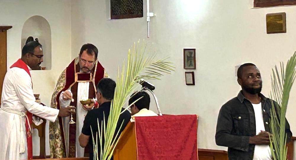 You are currently viewing Palm Sunday at St Christopher’s Cathedral, Bahrain