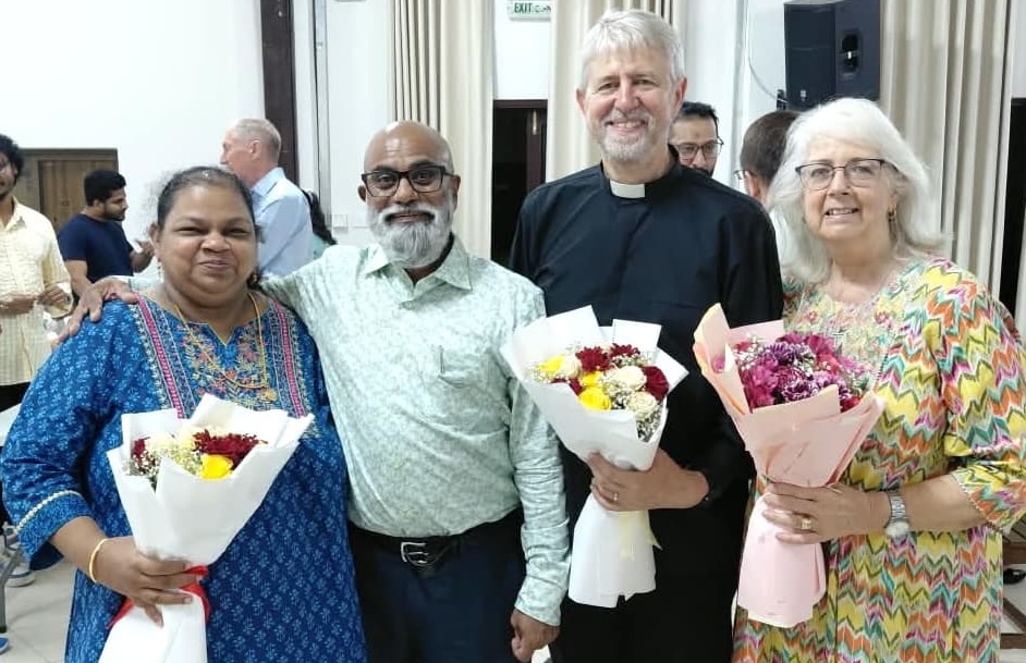 You are currently viewing St John Muscat welcomes Fr Andrew and Alison